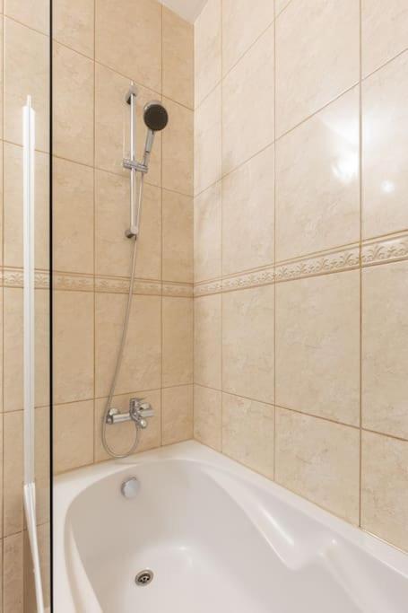 S22 Apartment Budapest Esterno foto